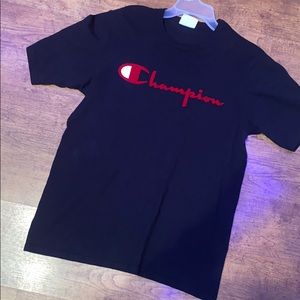 Champion T-shirt